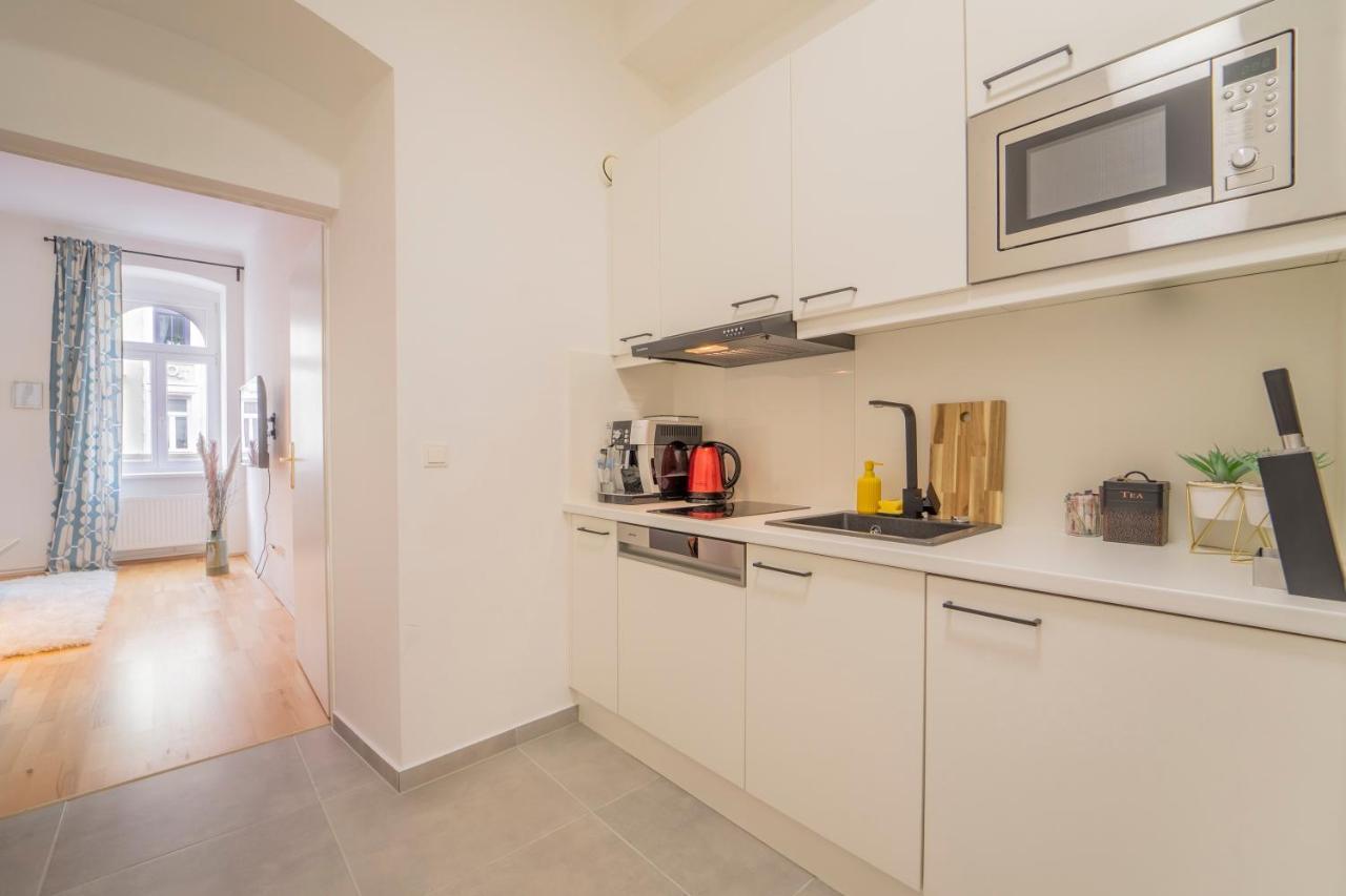 Josef'S Home I Classic Apartment I Uno-City, Vic Vienna Esterno foto